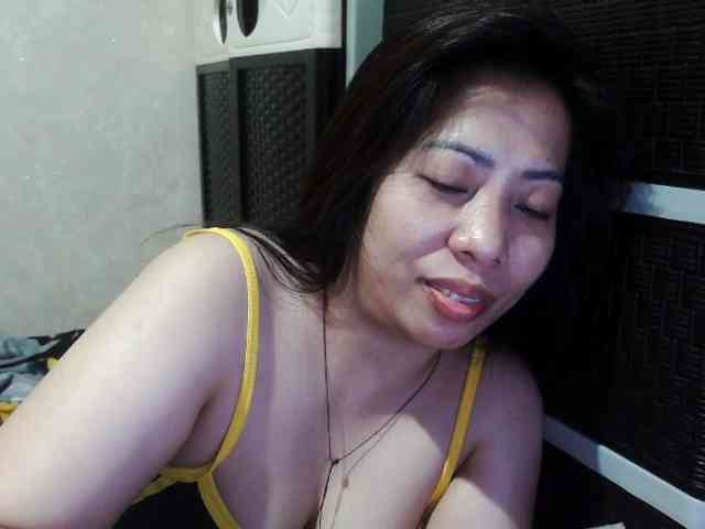 Cassiee webcam