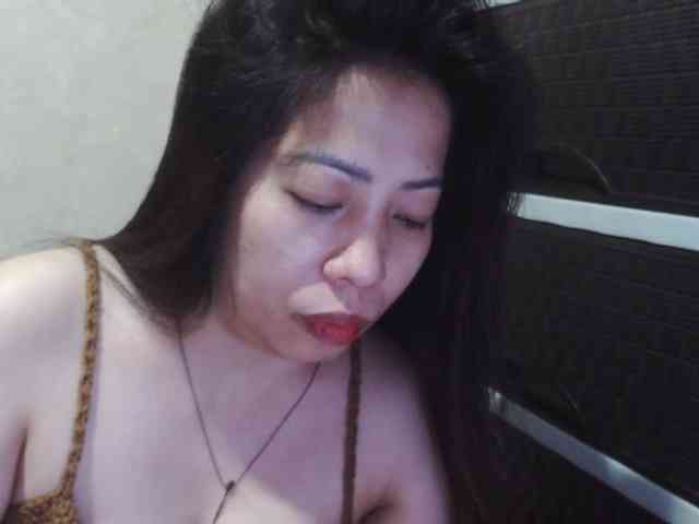 Cassiee webcam