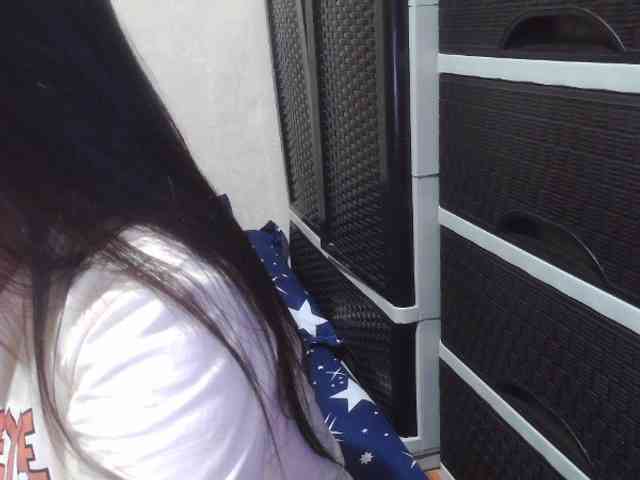 Cassiee webcam