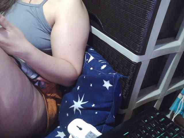 Cassiee webcam