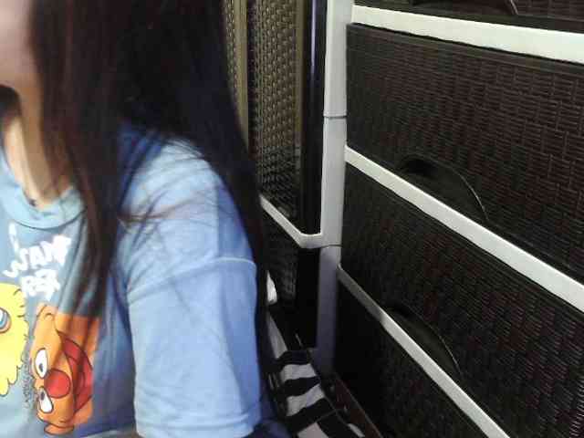 Cassiee webcam