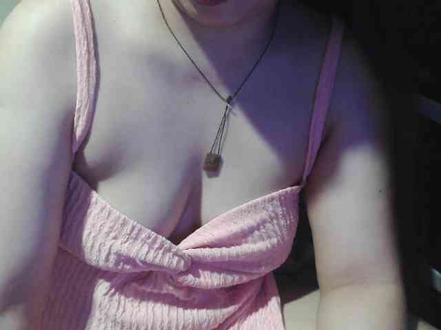 Kazzandra webcam
