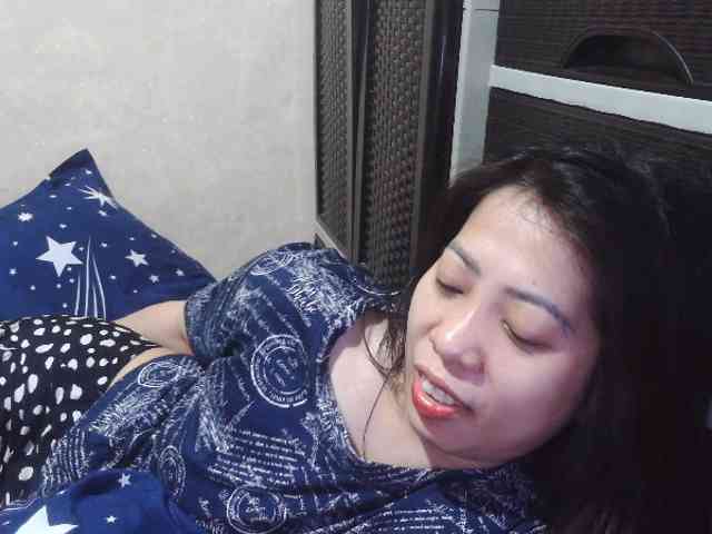 Cassiee webcam