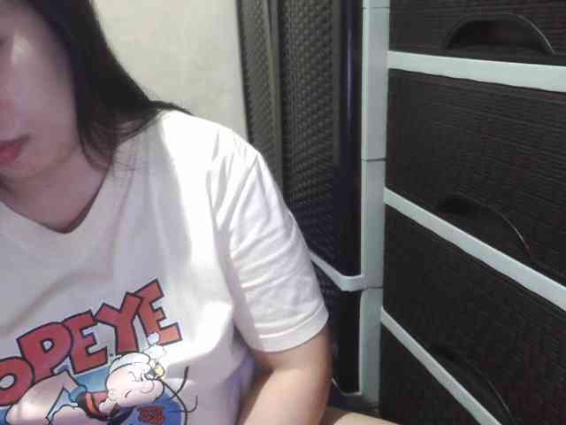 Cassiee webcam