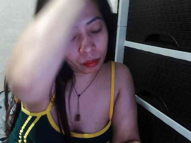 Cassiee webcam