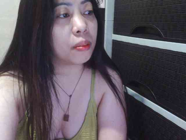 Cassiee webcam