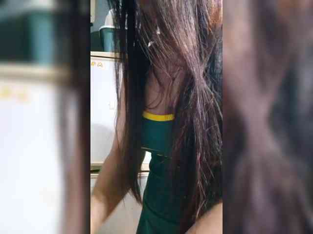 Cassiee webcam