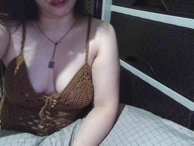 Cassiee webcam