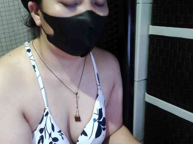 Cassiee webcam