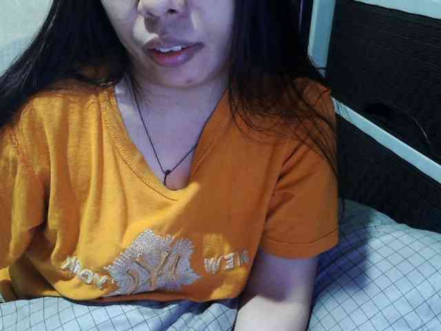 Cassiee webcam