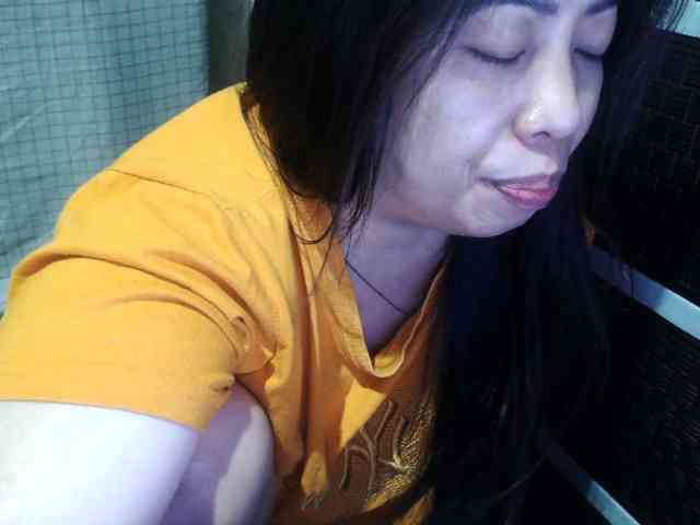 Cassiee webcam