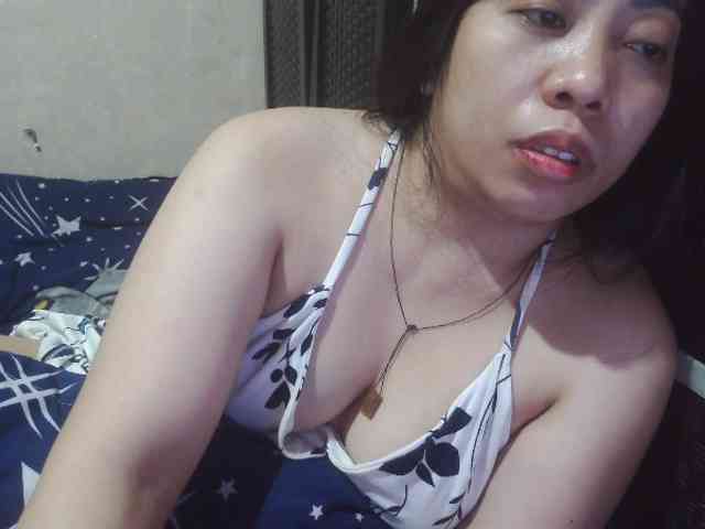 Cassiee webcam