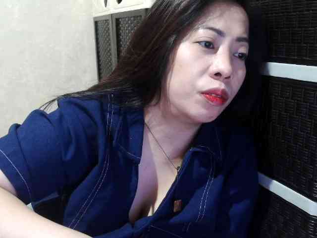 Cassiee webcam