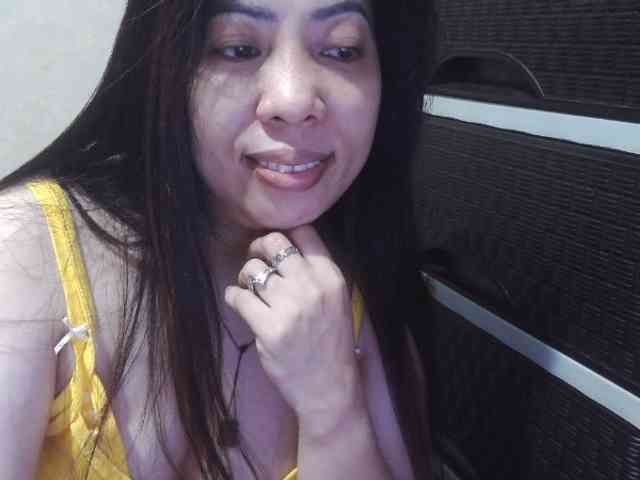 Cassiee webcam