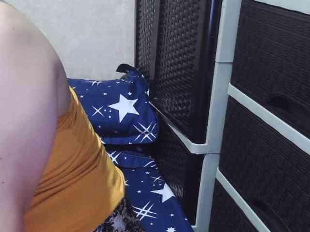 Cassiee webcam