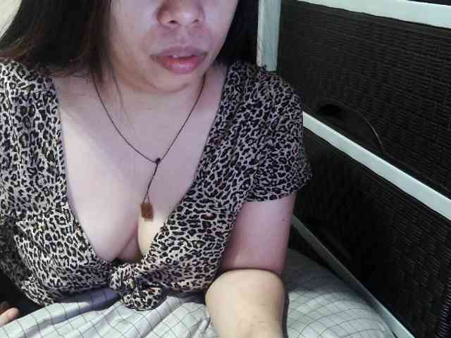 Cassiee webcam