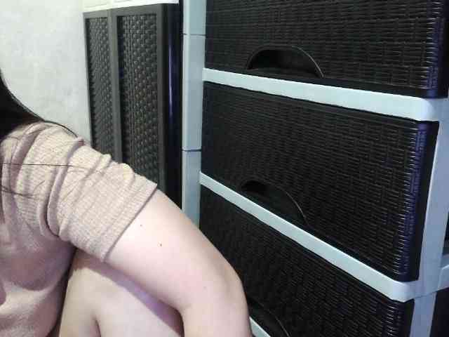 Cassiee webcam