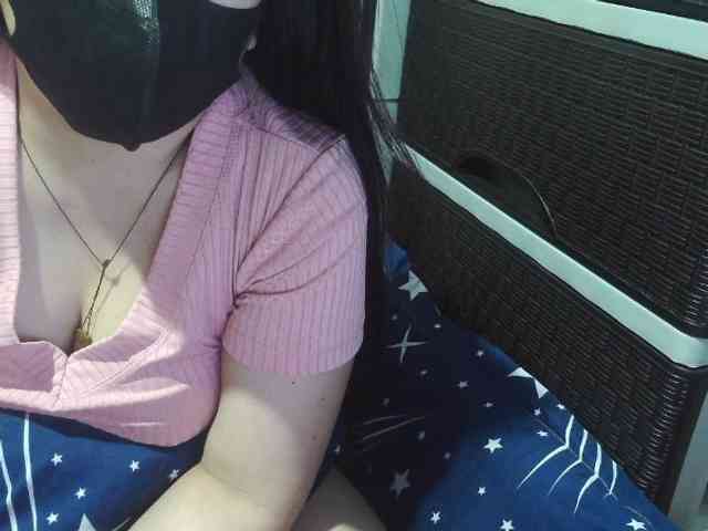 Cassiee webcam