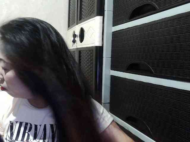 Cassiee webcam