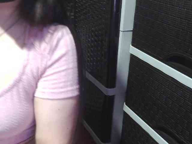 Cassiee webcam