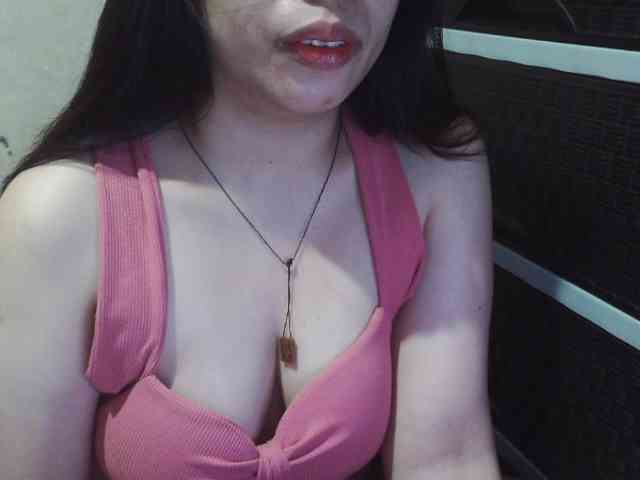 Cassiee webcam