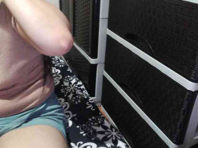 Cassiee webcam