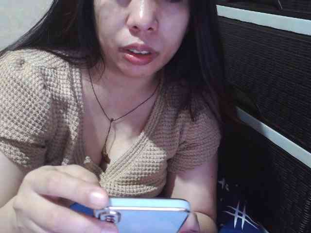 Cassiee webcam