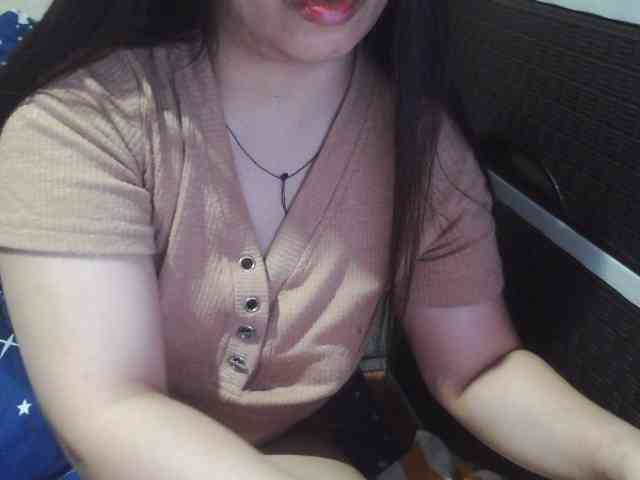 Cassiee webcam
