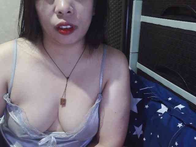 Cassiee webcam