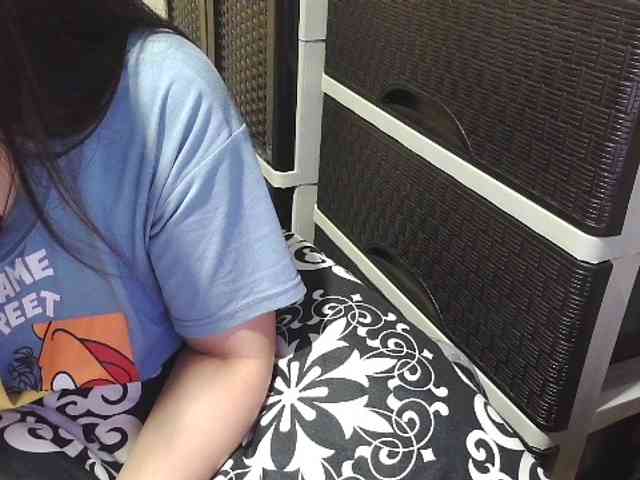 Cassiee webcam