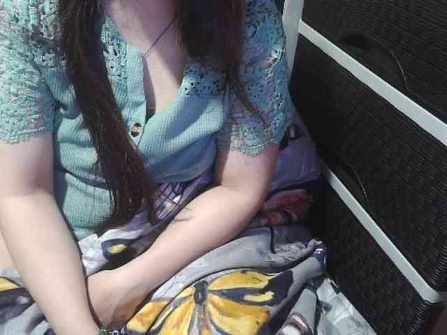 Cassiee webcam