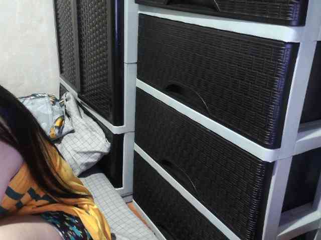 Cassiee webcam