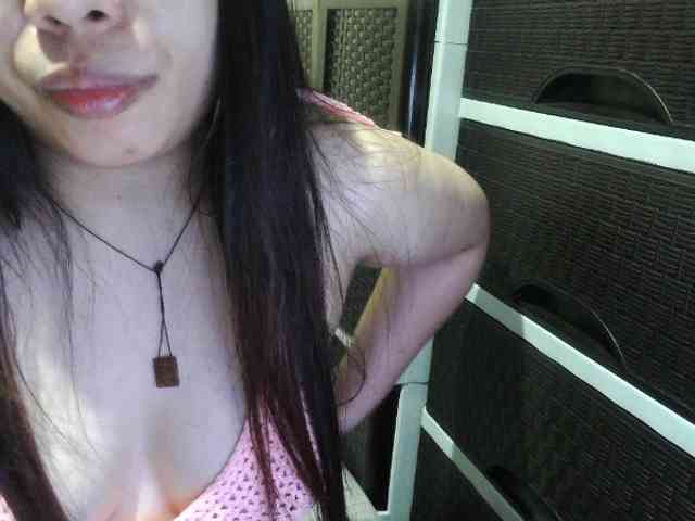 Cassiee webcam