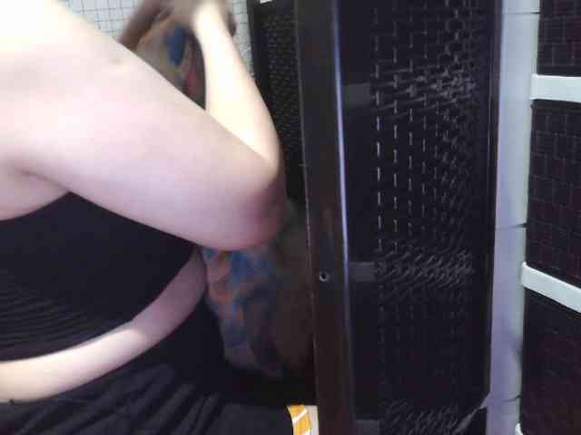 Cassiee webcam