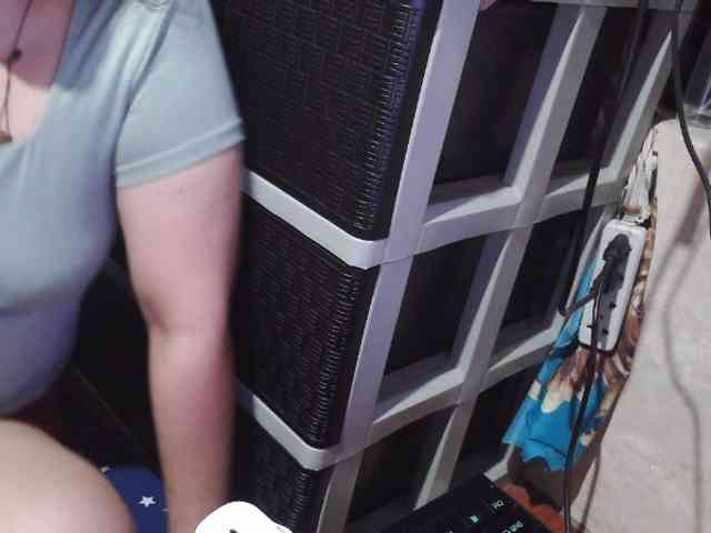 Cassiee webcam