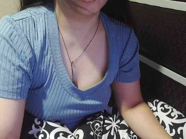 Kazzandra webcam
