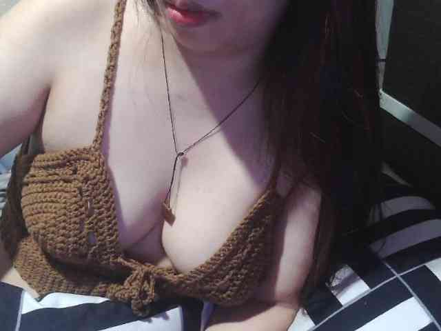 Cassiee webcam