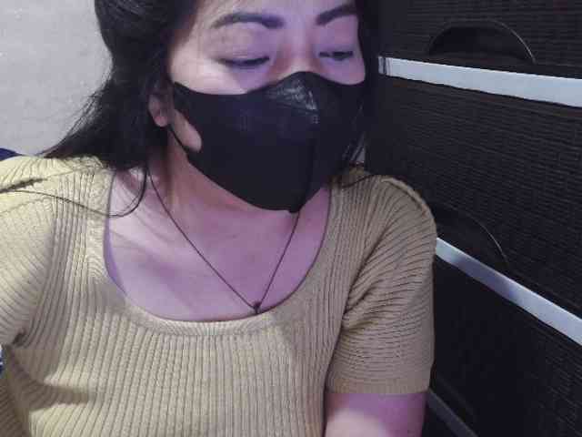 Cassiee webcam