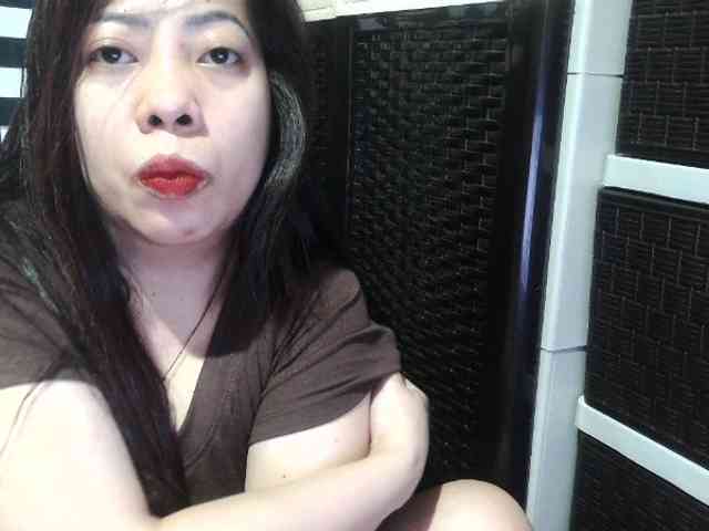 Cassiee webcam