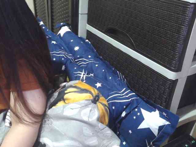 Cassiee webcam