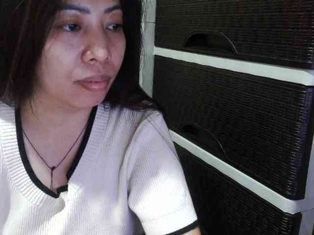 Cassiee webcam