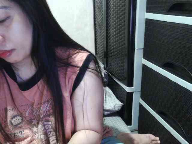 Cassiee webcam