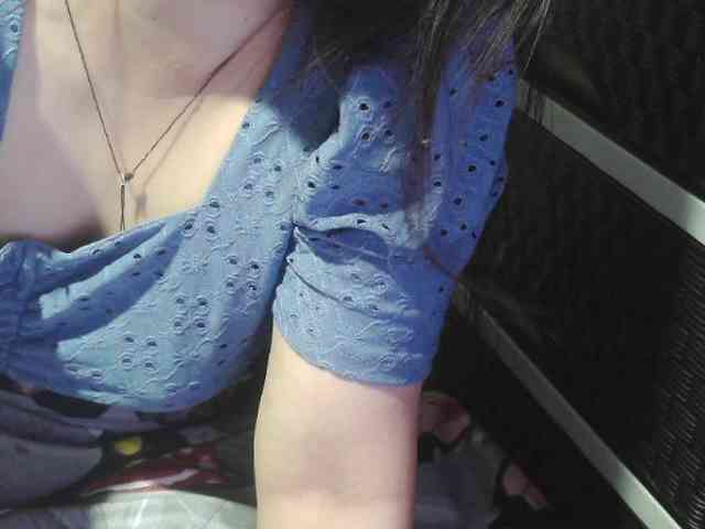 Cassiee webcam