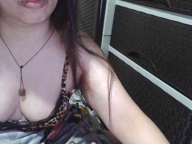 Cassiee webcam