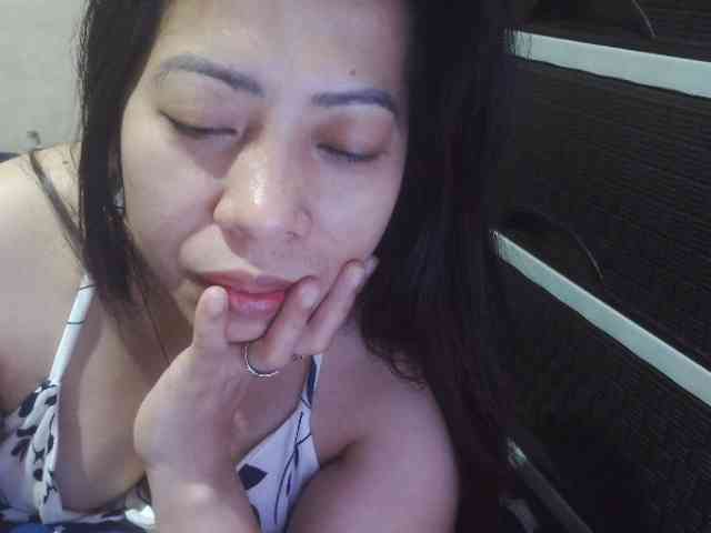 Cassiee webcam