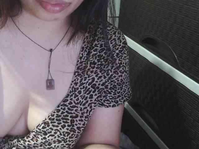 Cassiee webcam