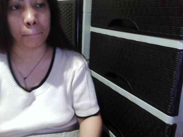 Cassiee webcam