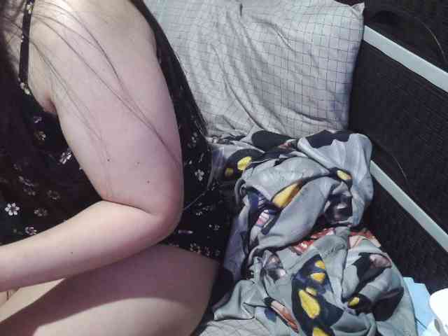 Cassiee webcam