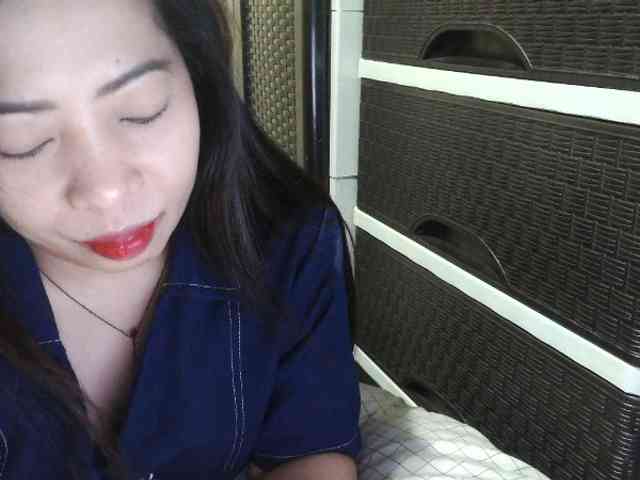 Cassiee webcam