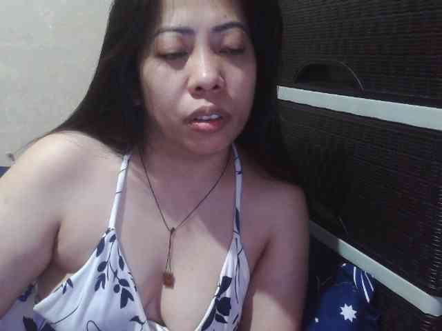 Cassiee webcam